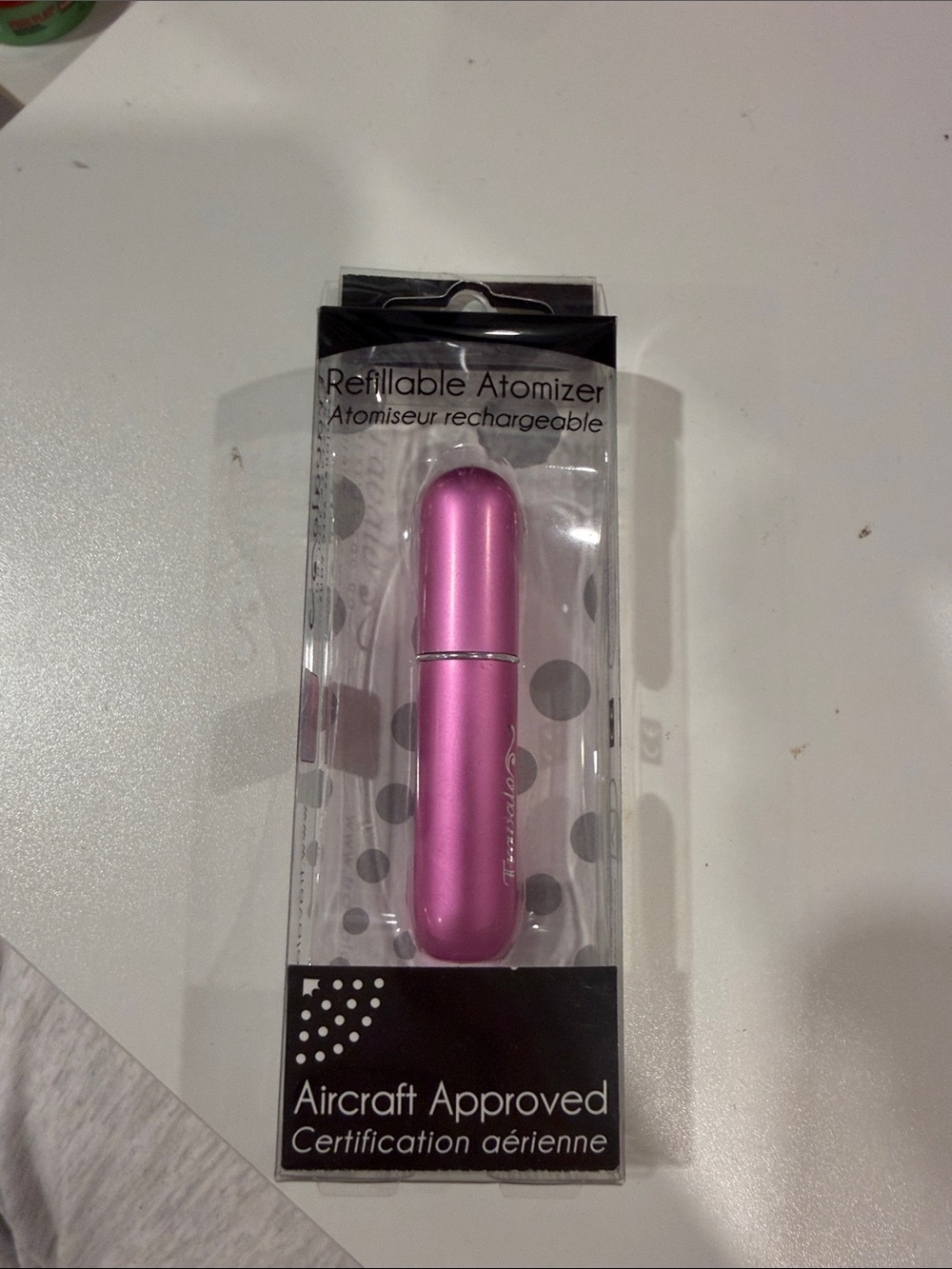 Refillable atomizer